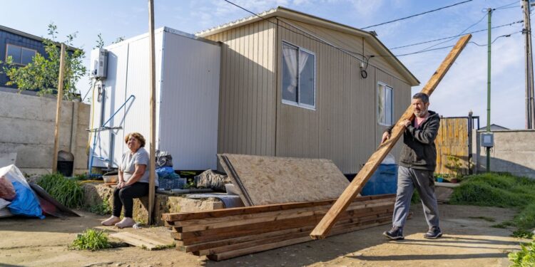 Quilpué provee materiales de construcción a familias afectadas por el megaincendio de febrero de 2024.