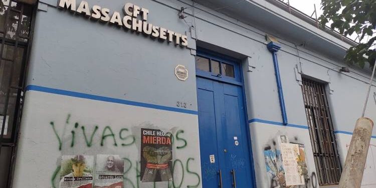 CFT Massachusetts: Acusaciones contra el exrector Jaña