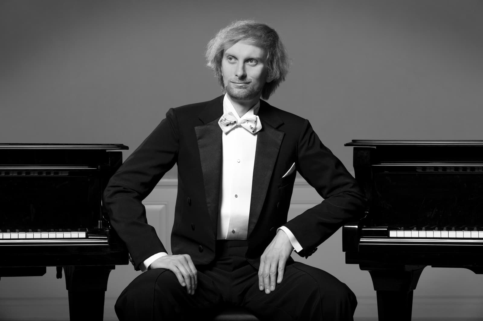 El pianista checo Ivo Kahánek se presenta por primera vez en Chile en el Teatro CA660 de Fundación CorpArtes.