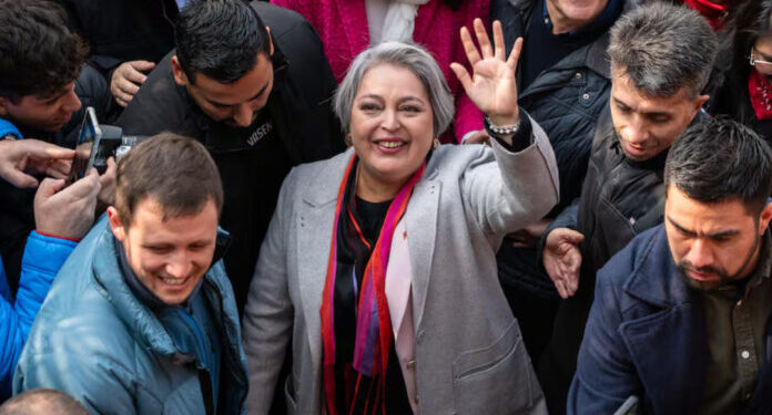 Jeannette Jara se lleva la primaria y será la candidata presidencial del oficialismo.