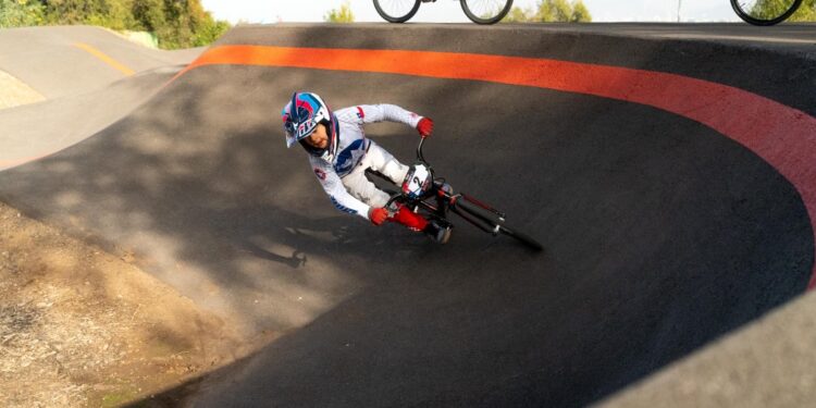 4 panoramas en la RM con el Parque Cordillera