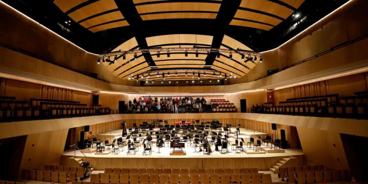 Gran Sala Sinfónica Nacional comienza pruebas acústicas con público presente.
