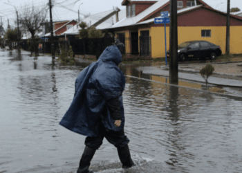 Más de 100 personas afectadas por el sistema frontal en la zona centro-sur del país.