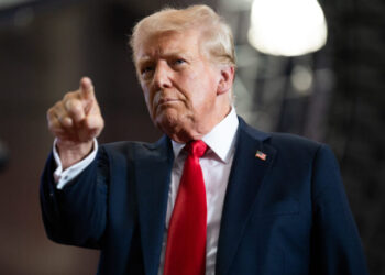 EE.UU. bombardea instalaciones nucleares en Irán.