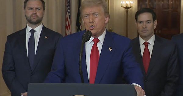 [VIDEO] EE. UU. realiza bombardeo a instalaciones nucleares en Irán