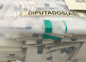 Partidos del gobierno y de la oposición se alistan para la pelea por el botín electoral del Distrito 8.