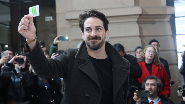 Gonzalo Winter hace un llamado a la unidad y a reflexionar sobre el futuro del oficialismo.