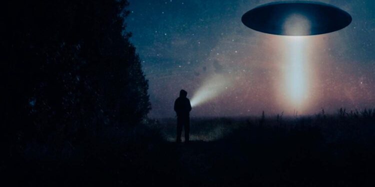 Chilenos seleccionan a Talca como su ciudad preferida para la llegada de un OVNI.