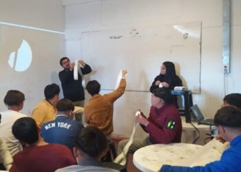 Viaje al Universo: charla educativa del MIM en el Centro de Justicia Juvenil de San Bernardo