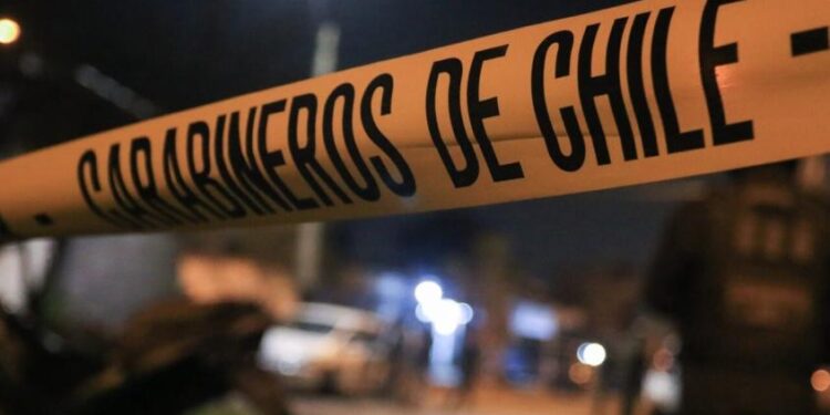 Horrendo hallazgo en la región Metropolitana: Mujer desaparecida fue encontrada enterrada en su jardín.