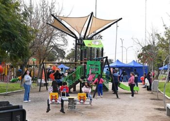 Se abren 2 nuevos espacios públicos y el alcalde de San Bernardo condena el vandalismo.