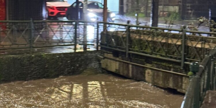 Se emite Alerta Roja en Los Ángeles debido al peligro de desbordamiento del Estero Quilque.