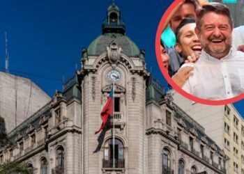 SII confirma tremendo fraude con boletas falsas en el GORE de Santiago.