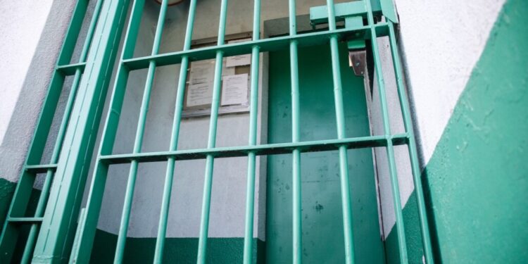 Detenido sujeto que disparó contra su expareja y un carabinero en Nacimiento.