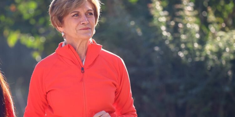 Evelyn Matthei instó al Gobierno a «actuar con urgencia y prudencia» tras el anuncio de Donald Trump sobre un arancel del 50% al cobre.