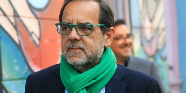 Jaime Mulet ratifica su respaldo a dos listas parlamentarias y invita a la DC a unirse.