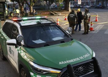 Asalto violento en Valparaíso concluye con el secuestro de dos menores.