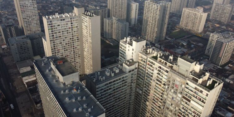 Estación Central elimina los guetos verticales: la altura máxima permitida será de 12 pisos.