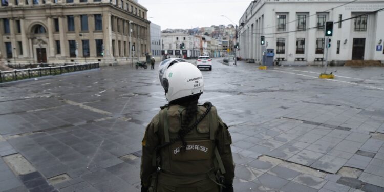 Carabineros resaltó el proceso de evacuación en la costa del Gran Valparaíso: «Han seguido las indicaciones de la autoridad».