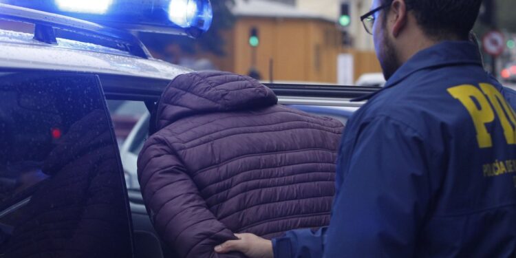 Venezolano arrestado por su supuesta implicación en el secuestro del exalcalde de Macul.