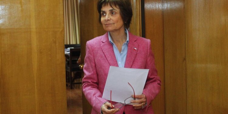 Daza replica a las declaraciones de Jara sobre la posibilidad de una segunda vuelta con Kast: «Esto apenas comienza».