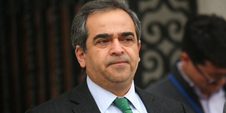 Presidente del PPD sostiene que el Gobierno fue «demasiado indiferente» en el proceso de la Primaria.