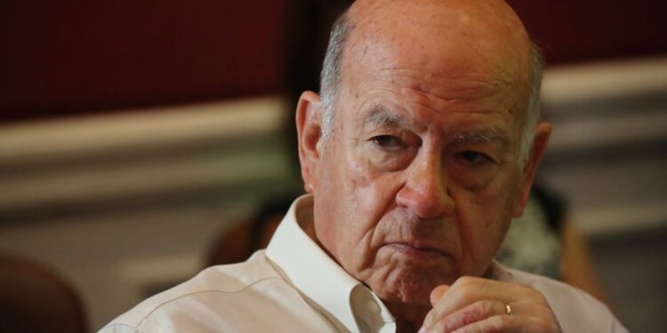 Senador Insulza solicita tranquilidad respecto al arancel al cobre y asegura que «no es necesario apresurarse a negociar».