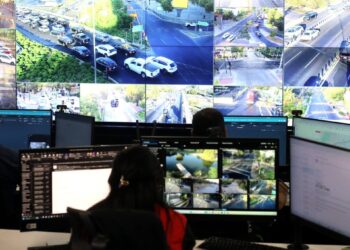 Informe revela que Las Condes encabeza la seguridad municipal con 3.928 cámaras de televigilancia.