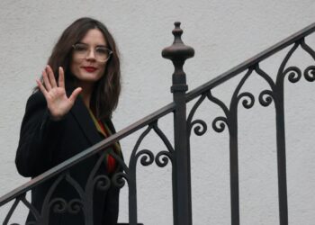 La ministra Camila Vallejo no descartó unirse al comando de Jeannette Jara.