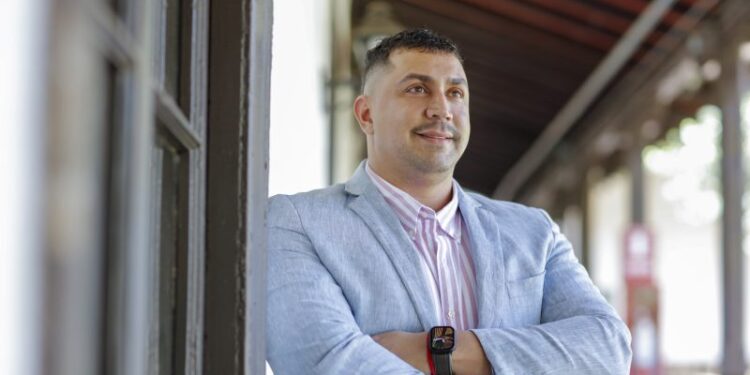 Cuando la calle enseña lo que la sala de clases dejó atrás, por Juan Catalán.