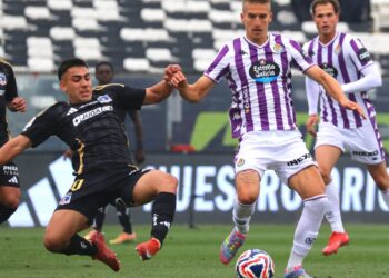 Colo Colo volvió a fallar ante el Real Valladolid.