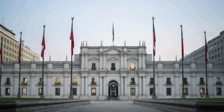 “Democracia Siempre” se va a llevar a cabo hoy en Santiago.