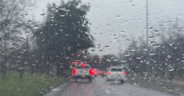 La lluvia llegó a Colina: un sistema frontal traerá días húmedos a la zona.
