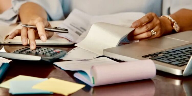 Cámara de Diputados aprueba proyecto que otorga a la Fiscalía la iniciativa penal para investigar y perseguir delitos tributarios.