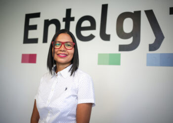 Fábricas de desarrollo aumentan la competitividad en un 35%