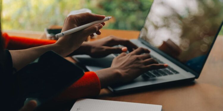 Estudio sobre Drogas en la Educación Superior