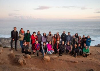 Capacitan a profe sobre arrecifes marinos.