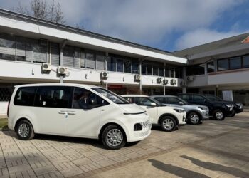 Más respaldo en el campo: Cinco vehículos se incorporan a la flota municipal de Parral.