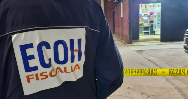 Recoleta: joven de 23 años en estado crítico tras recibir un balazo mientras atendía un almacén.