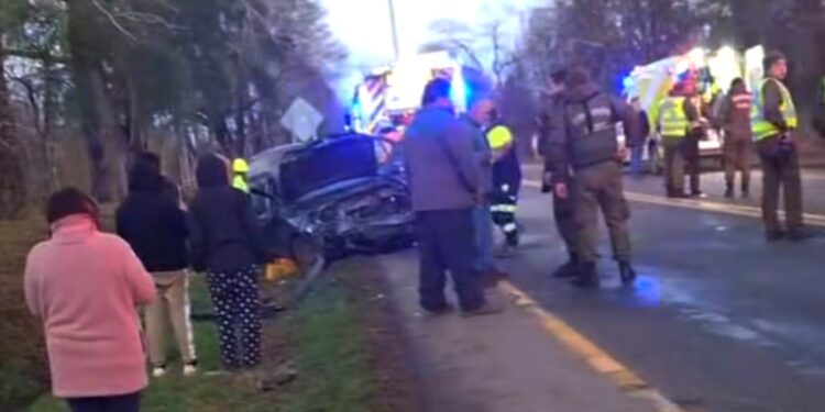 Accidente entre dos vehículos causa la muerte de una persona en una importante ruta de La Araucanía.