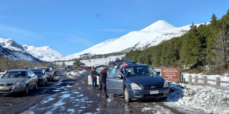 El Parque Nacional Laguna del Laja, ubicado en Antuco, permanecerá cerrado una semana debido a trabajos viales en su acceso principal.