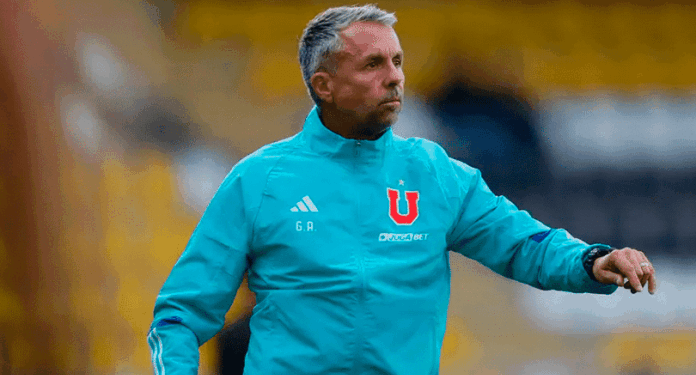 El DT de Guaraní contó sobre su cercanía con Gustavo Álvarez antes del duelo contra Universidad de Chile.