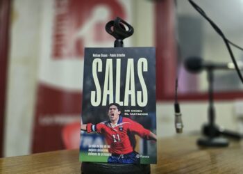Libro biográfico «no autorizado» de Marcelo Salas ya está disponible en venta.