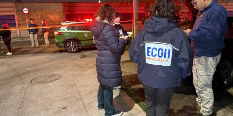 Colombiano en situación irregular en Chile fue asesinado y su cadáver dejado en un auto en Recoleta.