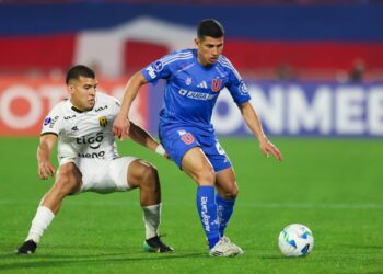 La U le gana con carácter al Guaraní de Paraguay en la Copa Sudamericana.