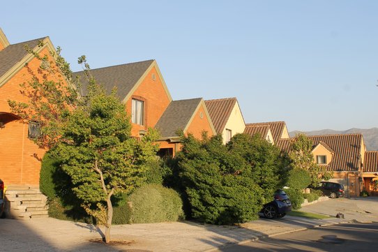 Causas que han hecho subir el precio de las casas en Chile.