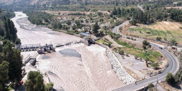 Proyectos de Ley podrían afectar la gestión del agua.