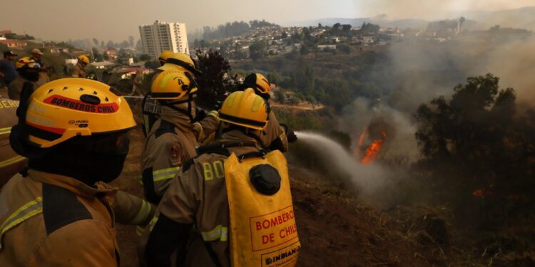 Apoyo general a la petición de cadena perpetua para los imputados por megaincendios.