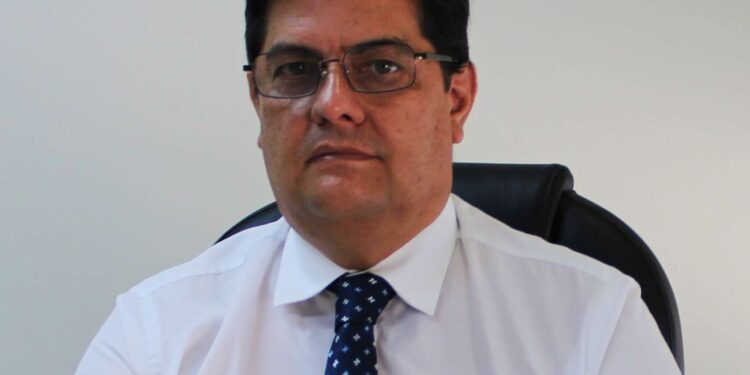 Cuando le echan la culpa al que trae el recado por José Miguel Infante