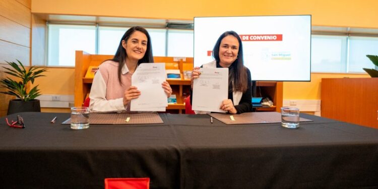 San Miguel y INACAP sellan pacto para potenciar la innovación.